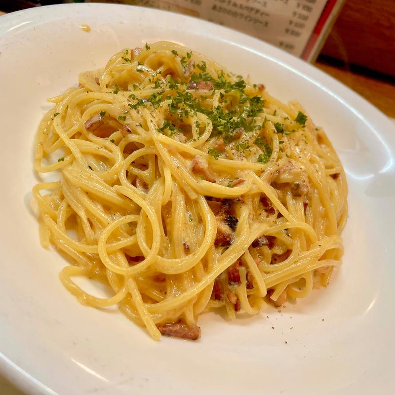 卵とベーコンのカルボナーラ(倶蘇酡麗 中崎店 （クソッタレ）)