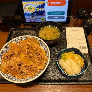 朝牛セット　頭大盛　お新香