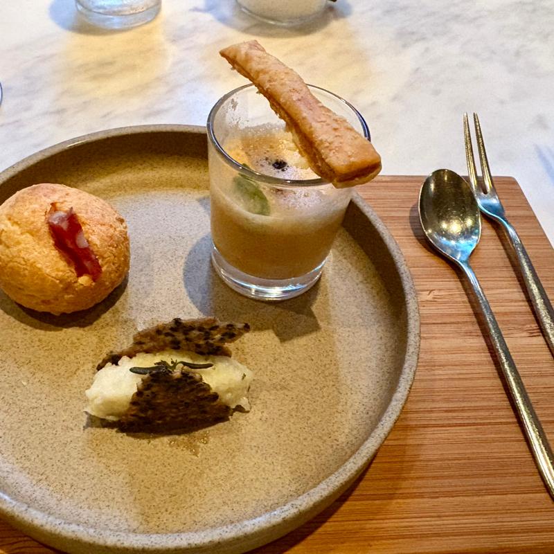 アミューズの3種盛り合わせ(マチュリテ)