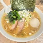 モンタ麺(ラーメンモンタナ 秋葉原店)