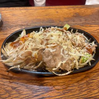 辛味噌豚チーズ(武州うどんあかね&みどりダイニング)