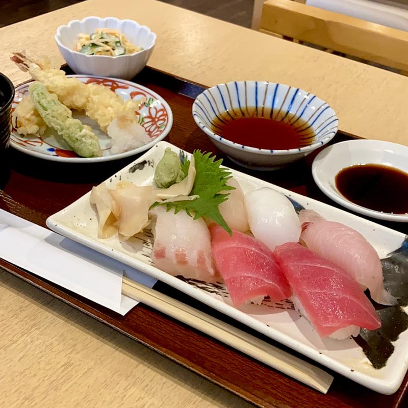 すし定食(ききょう)