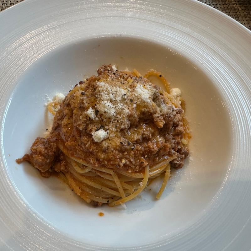 自家製ボロネーゼのスパゲッティ(トラットリア ラグーナ ロトンダ)