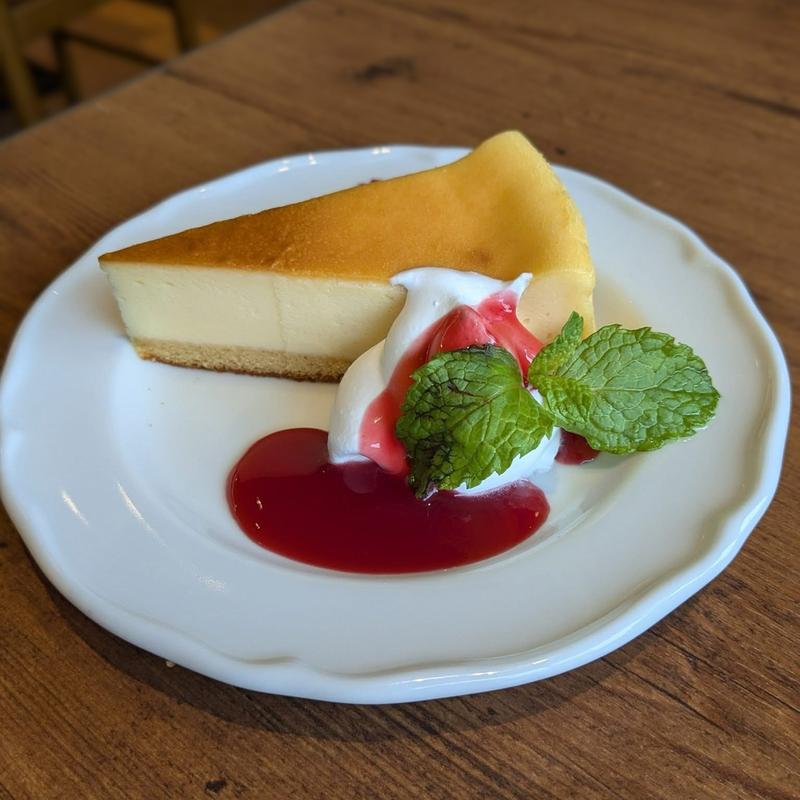 ベイクドチーズケーキ(ジョリーパスタ 深沢店)
