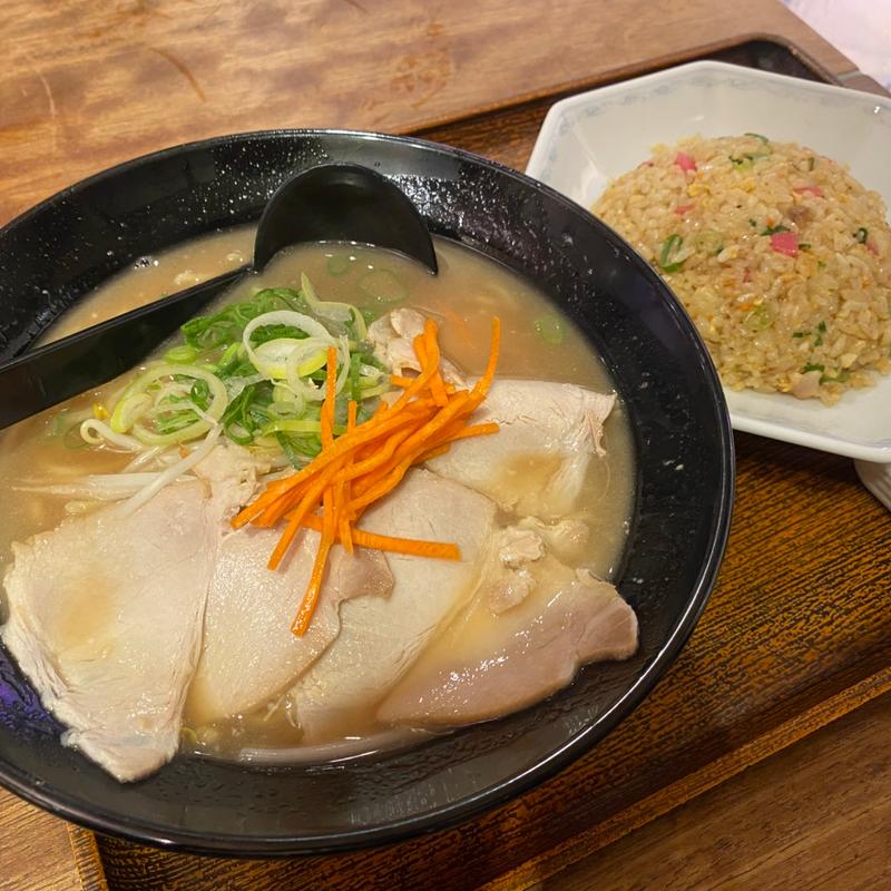 古潭ラーメン　ミニチャーハンセット(古潭 なんばCITY店)