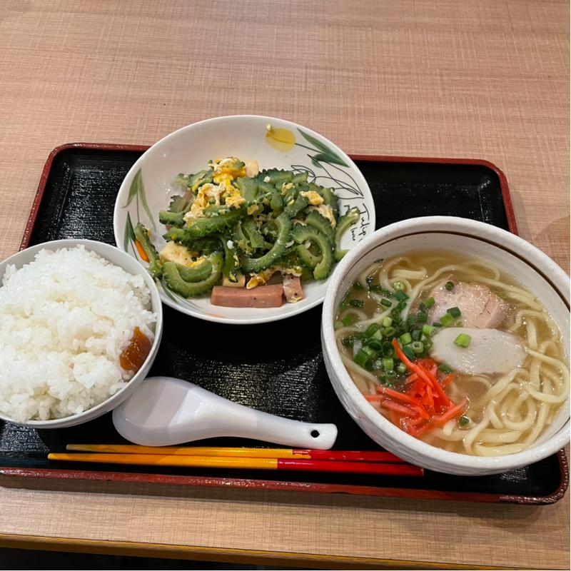 ゴーヤチャンプルーろ沖縄そば定食(がちま家 川崎店)