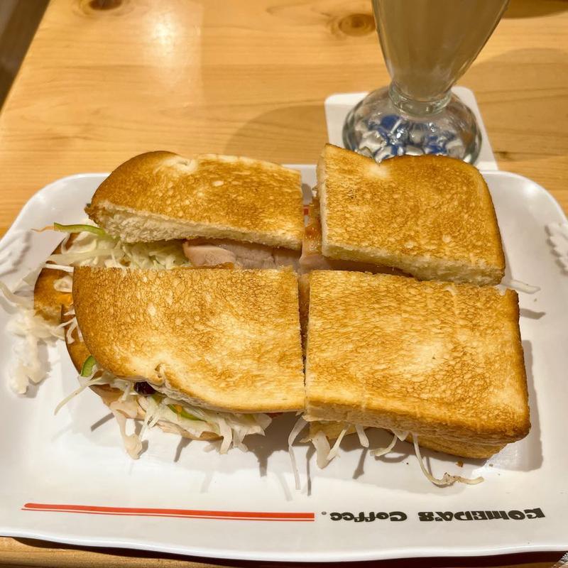あみ焼きチキンホットサンド(コメダ珈琲店 新宿三丁目店)