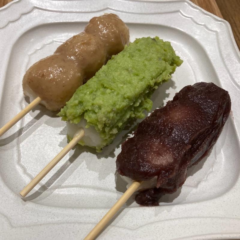 串だんご　ずんだ・くるみ・あんこ(ZUNDA ZUNDA CAFE 仙台一番町本店)