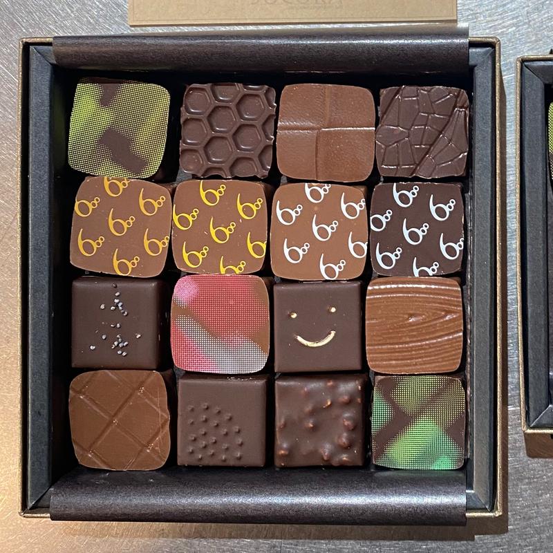 ボンボンショコラ（16pieces）(6oo (six-hundred))