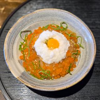 あおりいかのいか漬イクラ丼(はまじま)