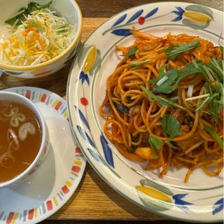 大宮ナポリタン(カフェ＆デリ 伯爵邸)