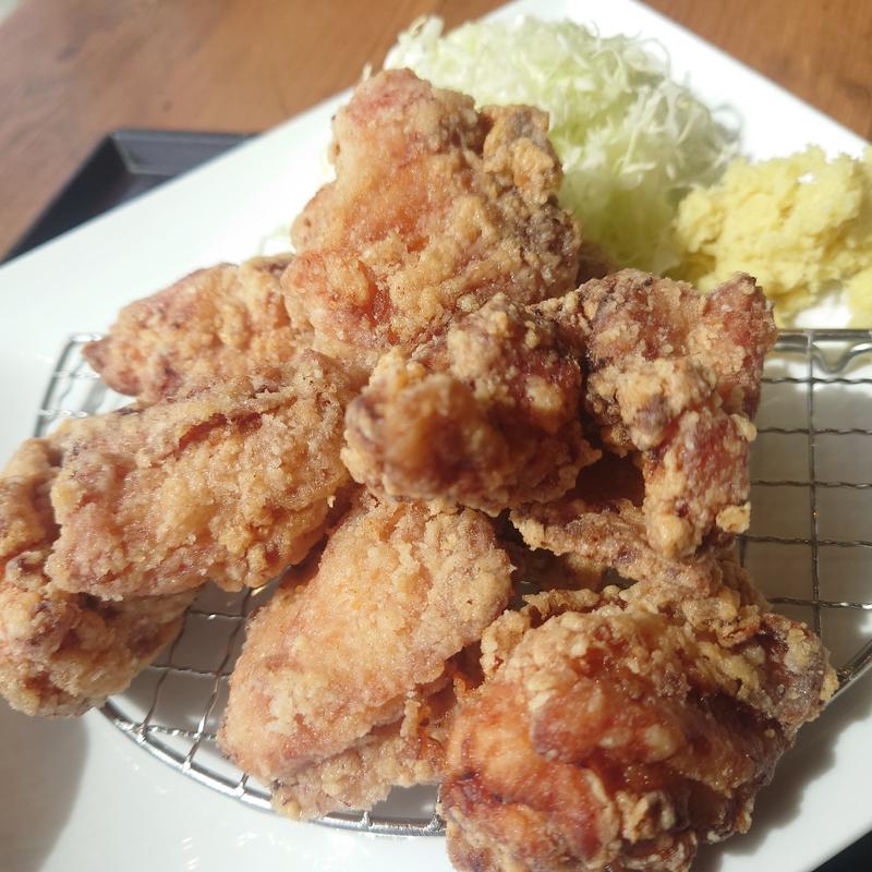 濃厚から揚げマウンテン定食(鳥さく イオンモール幕張新都心店)