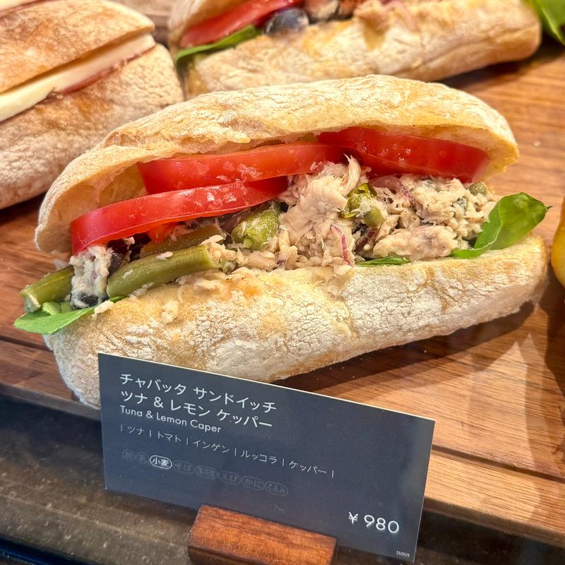 チャバッタ サンドイッチ　ツナ＆レモンケッパー(プリンチ 代官山T-SITE)