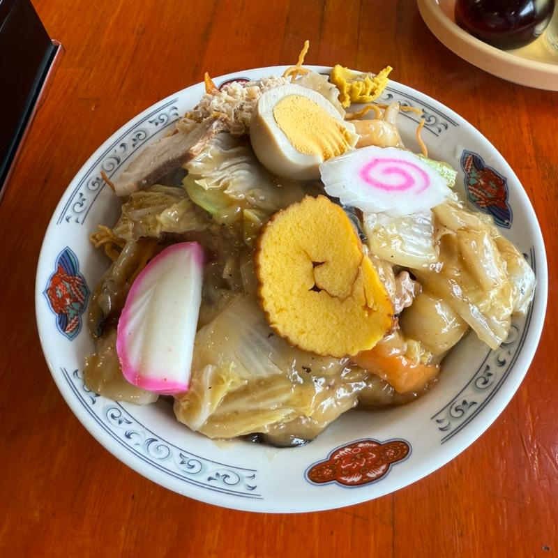 五目餡かけカタヤキソバ(興楽 )