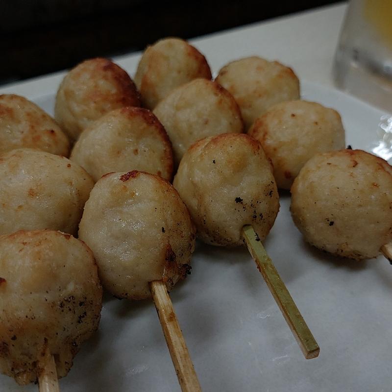 肉だんご(つくね) シロ(腸管)(もつ焼き 江戸っ子)