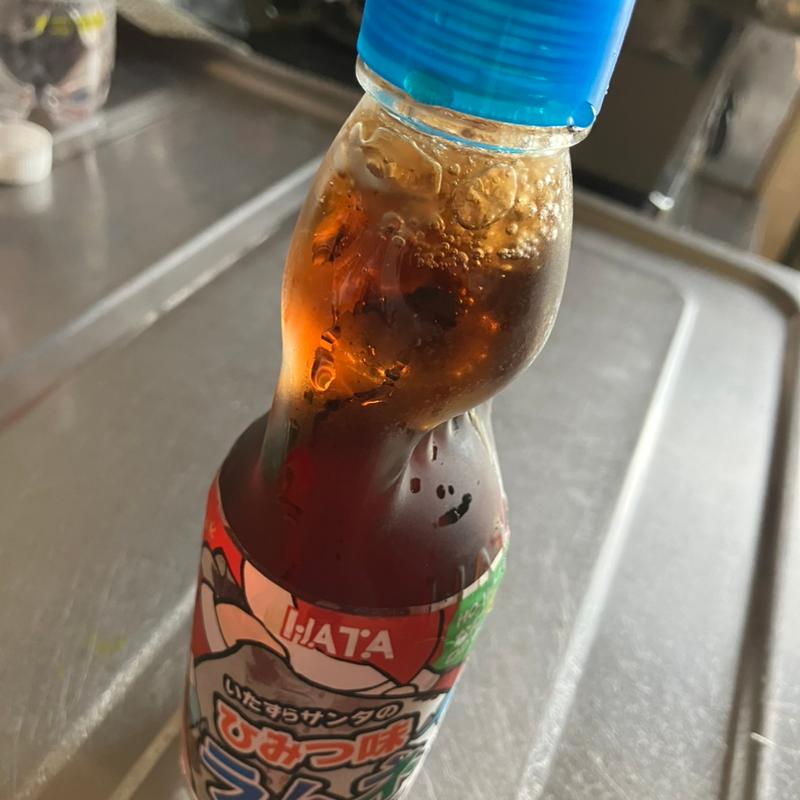 謎の瓶コーラ(パクパク ラムー東大阪店)