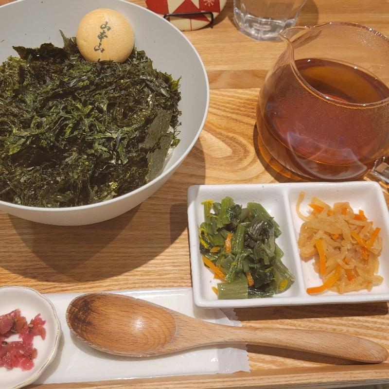 海苔だく茶漬け(茶漬けおにぎり 山本山)