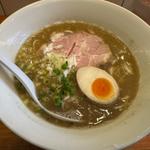 濃い魚そば(ラーメン　三原色)