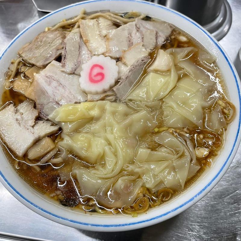 チャーシューワンタン麺 大盛り(中華そば みたか )