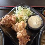 から揚げ【3個】タルタルソース付き(うどん万福 )