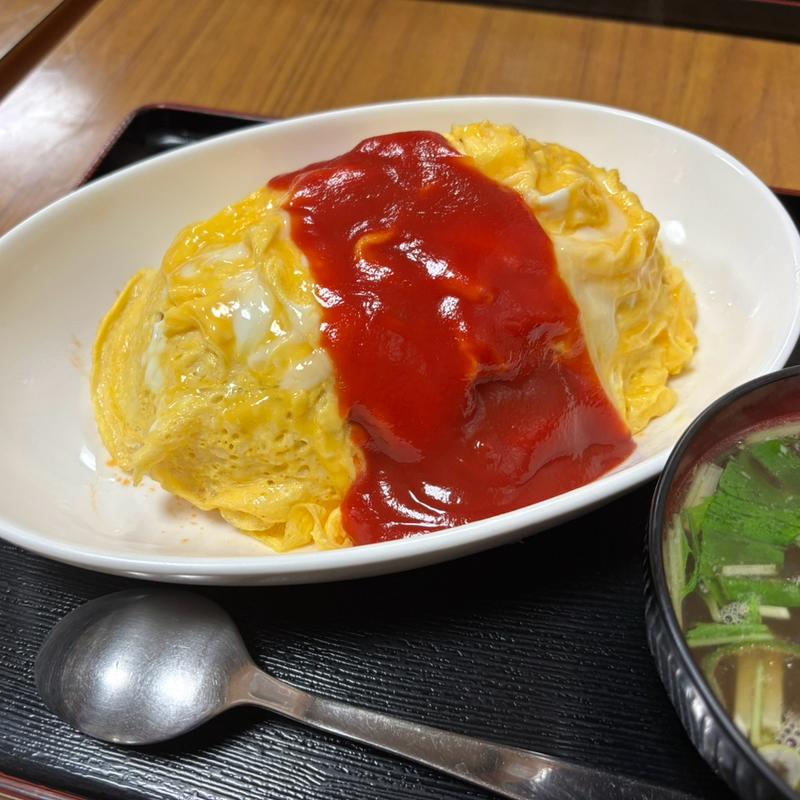 オムライス(角新食堂)