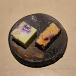 アメリカンチェリーのビスキュイ
枝豆の羊羹