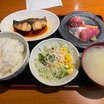 サワラ煮・中刺身(秋葉原漁港 快海 （あきはばらぎょこう かいかい）)