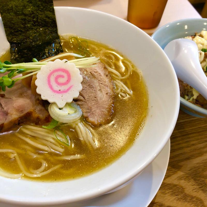 ラーメン＋ミニ丼(チャーシュー麺専門店中華そばピース)