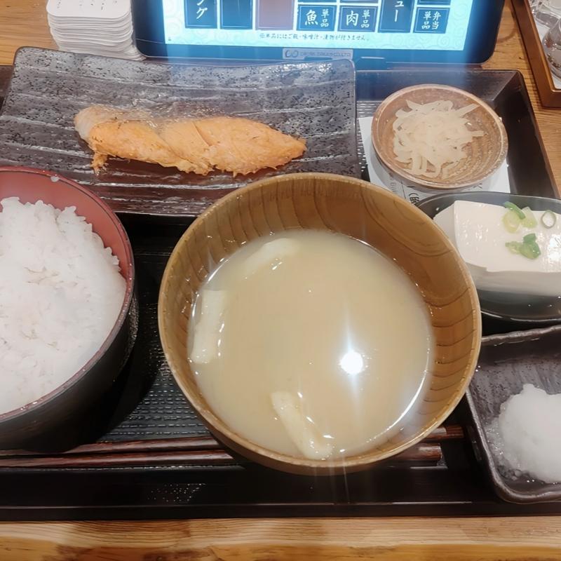 銀シャケ定食(しんぱち食堂 蒲田店)