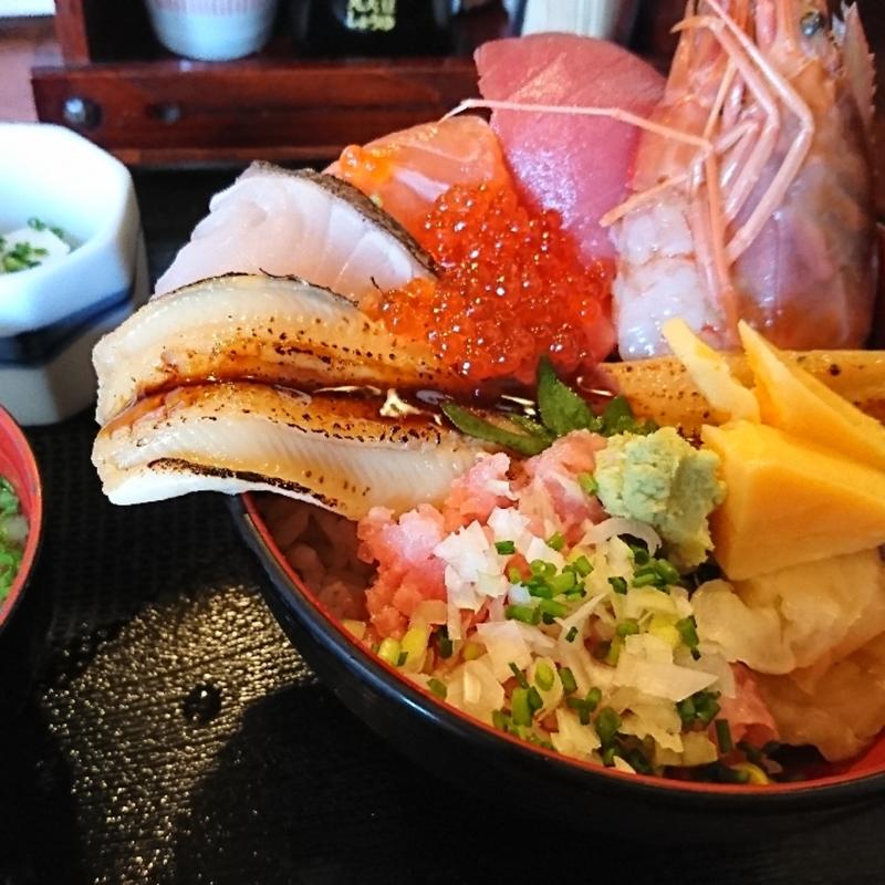 (魚の平田屋 宝仙寺前店)