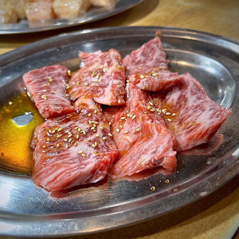 米沢牛 カルビ(元祖 ほるもん道場 駅前店 （ガンソ ホルモンドウジョウ）)