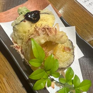春の天ぷら盛り合わせ(よもぎ)