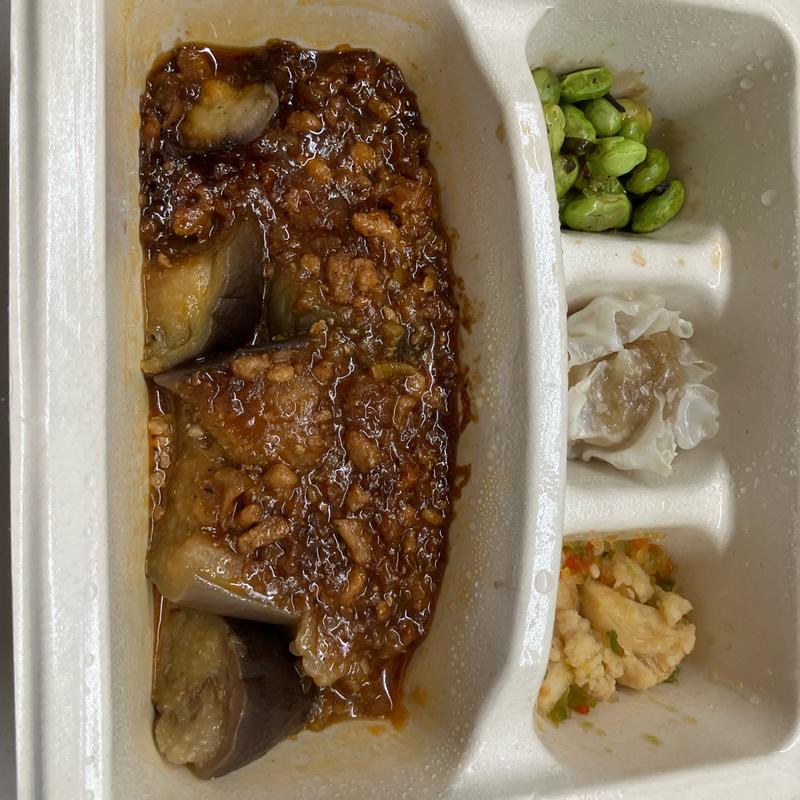 たっぷり挽肉の麻婆茄子(ナッシュ株式会社)