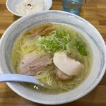 清湯塩ラーメン(麺屋 鷄一匠)