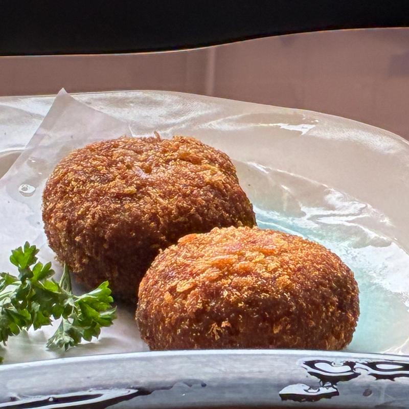 ドン底丼(丸吉食堂 （まるきちしょくどう）)