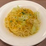 キャベツとカラスミのぺぺロンチーノ(La Coccinella （ラコッチネッラ）)