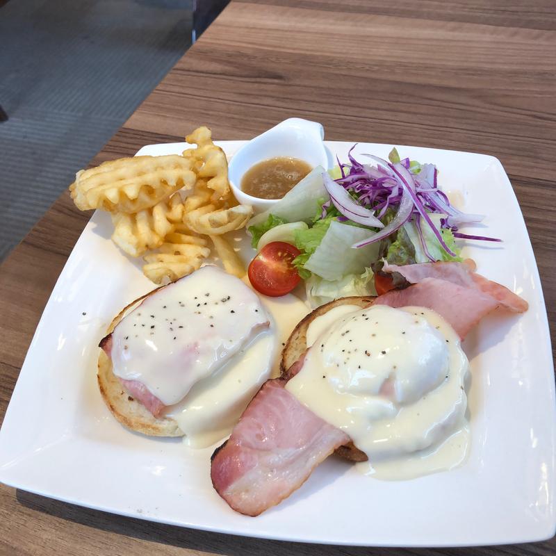 エッグベネディクト(高倉町珈琲 三芳藤久保店)