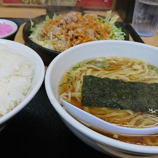 鉄板麺(大盛軒)