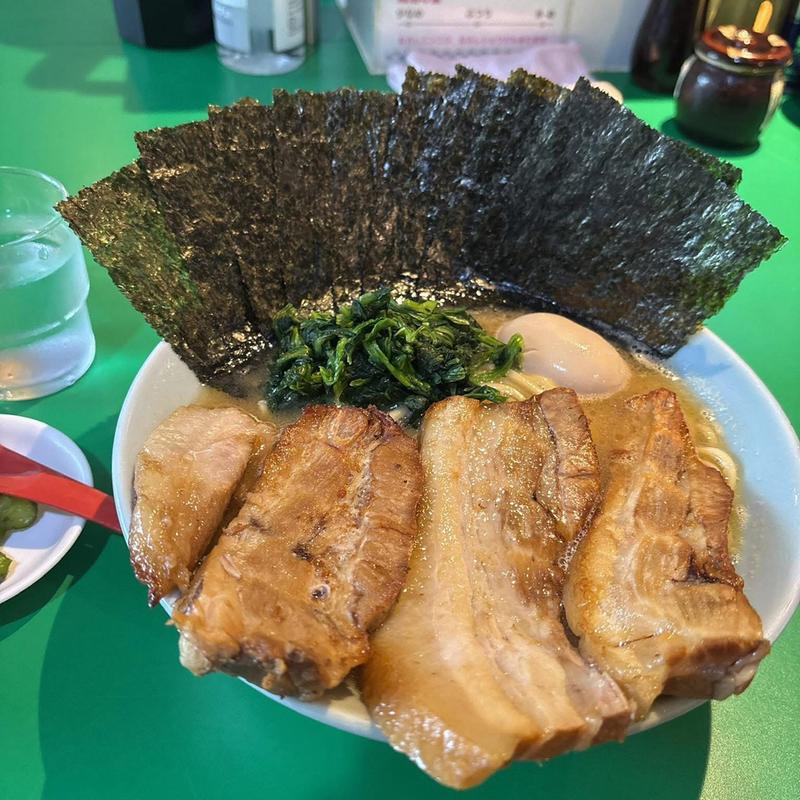 チャーシューラーメン 大 のり増し増し 味玉(家系ラーメン加藤商店)