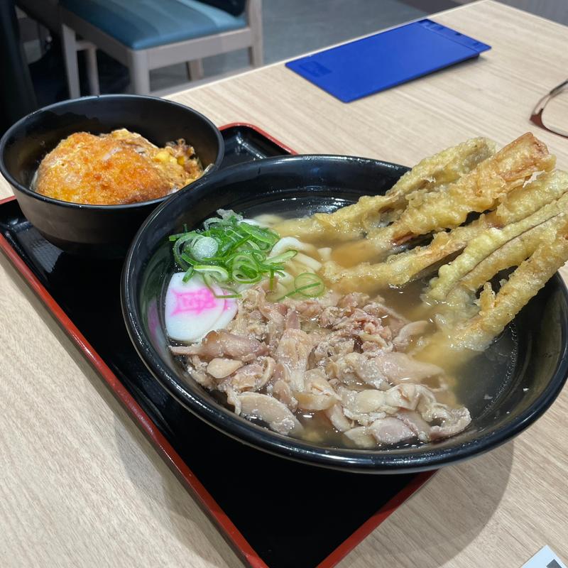 かしわごぼ天うどん満腹セット(資さんうどん 北鴻巣店)