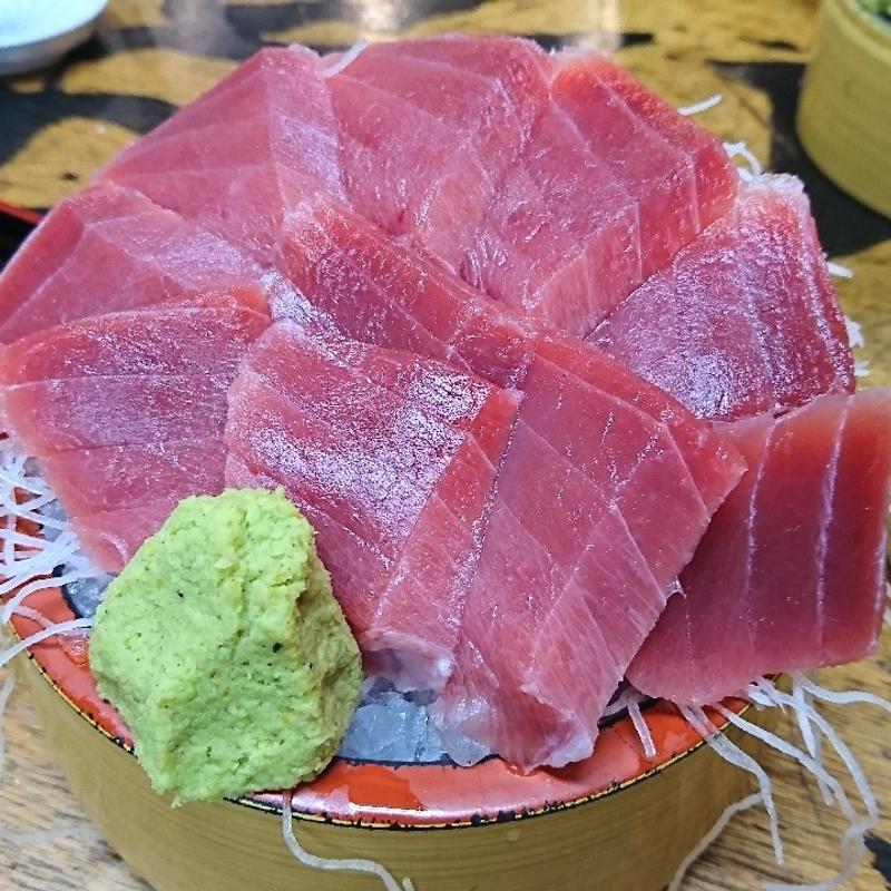 (タカマル鮮魚店 本館)