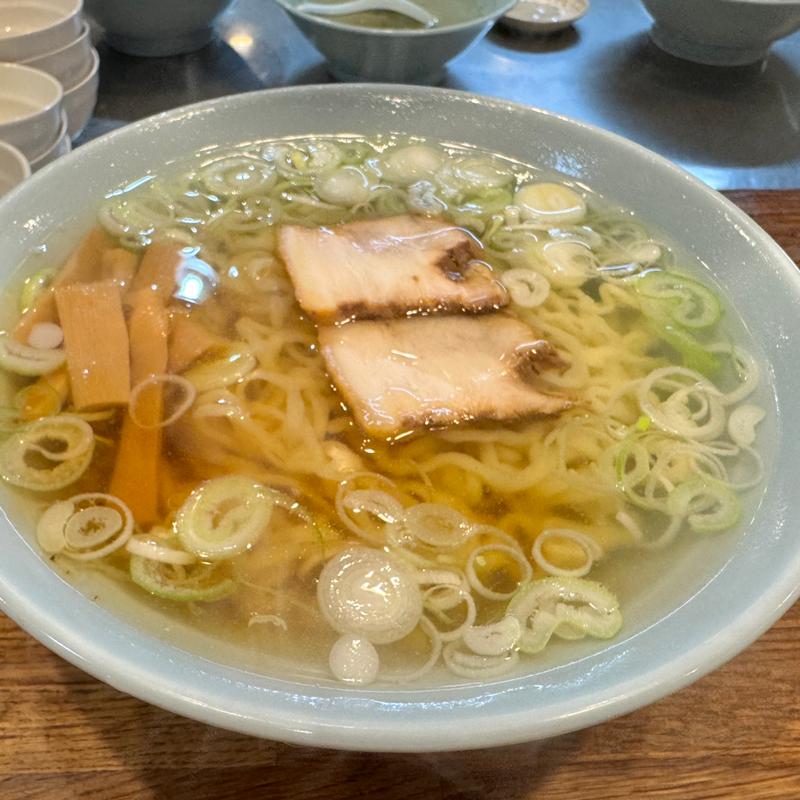 醤油ラーメン(丸信ラーメン 駅前店 （まるしんらーめん）)