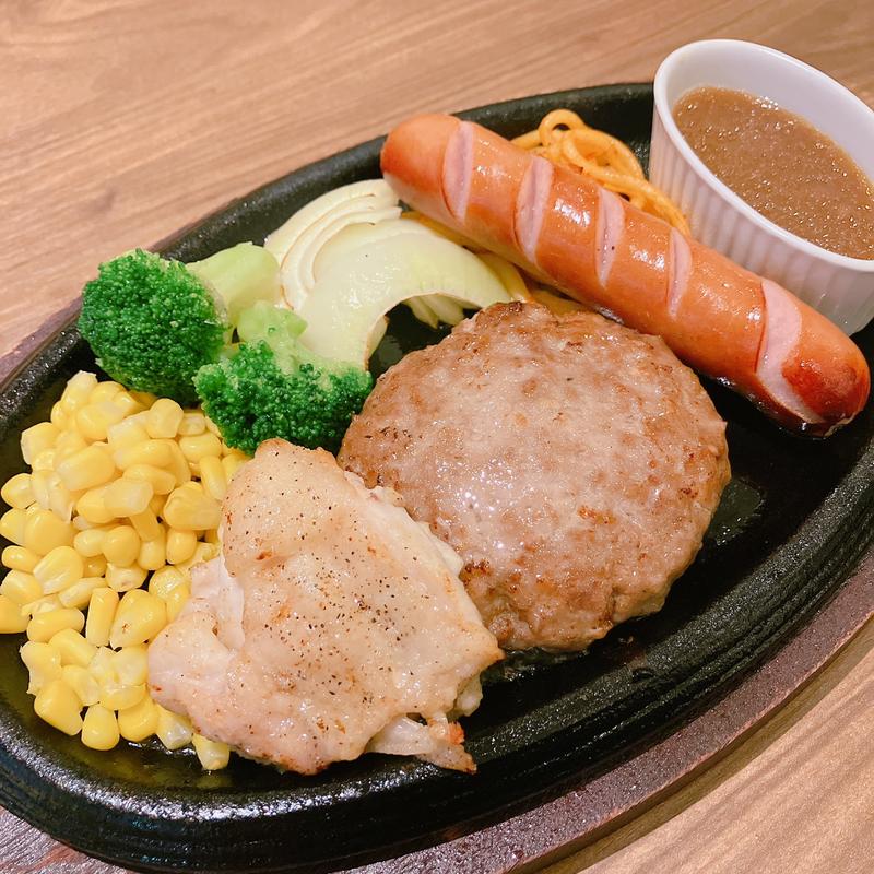 ミックスグリル(ファミテリア.８レイクタウンｍｏｒｉ店)