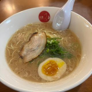 豚骨ラーメン　白