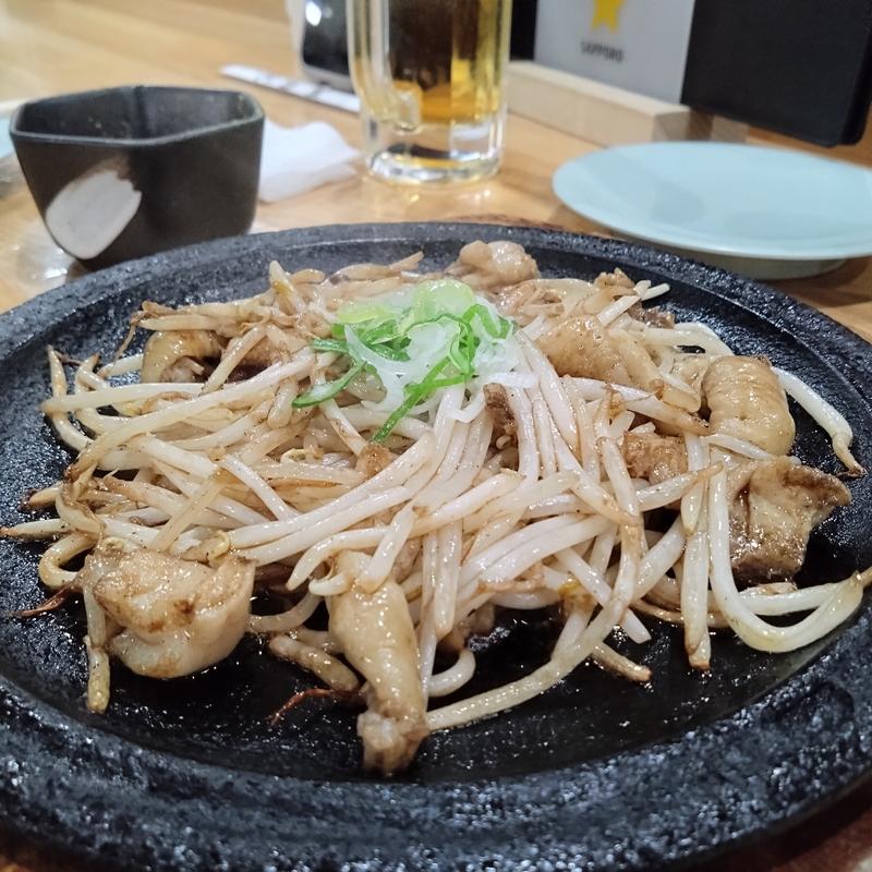 塩ホルモン炒め(居酒屋 将軍)