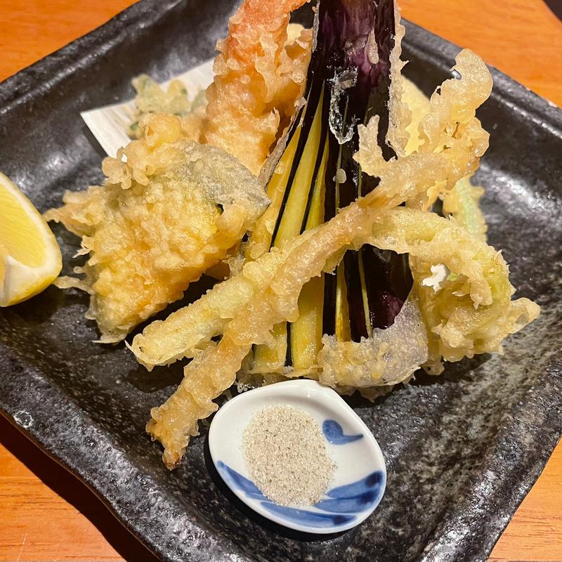 天ぷら盛り合わす(馳走佰年 覚弥別墅 KAKUYABESSHO)