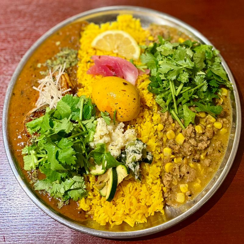 あいがけカレー(酒とスパイスマツコ)