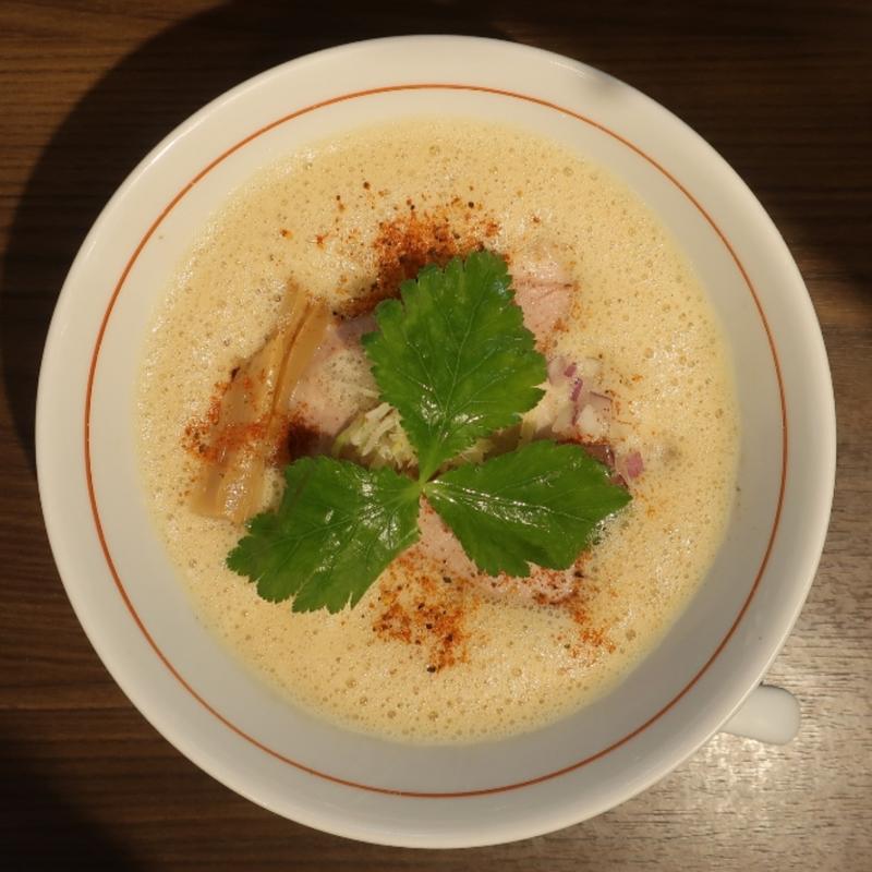 濃厚鶏白湯そば旨味麻辣テイスト(小麦の星)