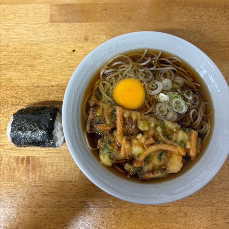 半天玉そば　おにぎり(戸隠 （トガクシ）)