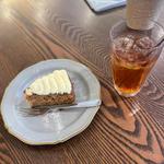 キャロットケーキ アイスティ(ザ・ストーリーハウス・カフェ)